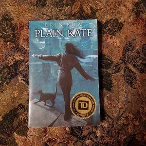 YA novel Plain Kate by Erin Bow, a magical fantasy novel, Scholastic Canada